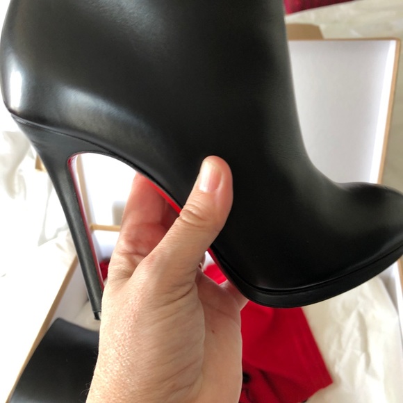 Black High Heel Louboutain boots - Picture 5 of 13